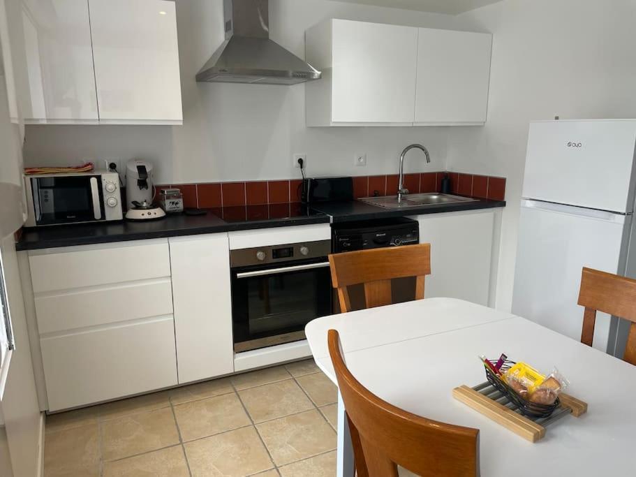 Holiday home Maison Le Grand Sapin , 5min Du Zoo Parc De Beauval Saint-Aignan (Loir-et-Cher)